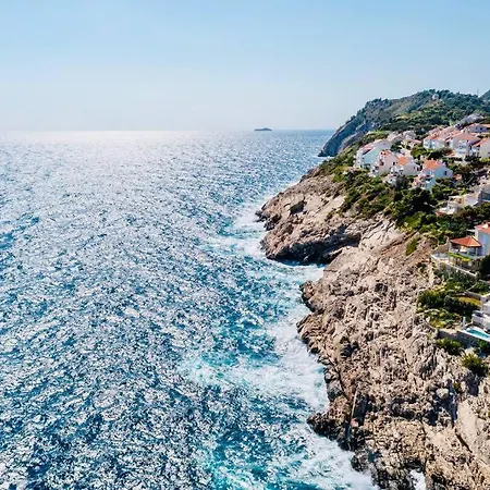 Blue Views With Heated Pool & Jacuzzi Dubrovnik