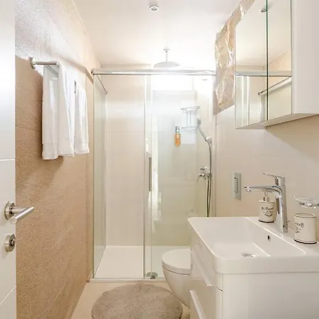 Blue Views With Heated Pool & Jacuzzi Вилла *