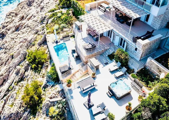 Blue Views With Heated Pool & Jacuzzi *