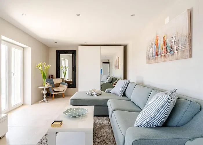 Βίλα Blue Views With Heated Pool & Jacuzzi