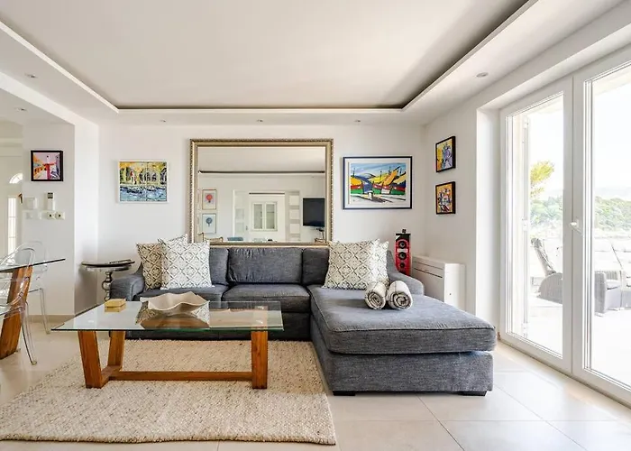 Βίλα Blue Views With Heated Pool & Jacuzzi *