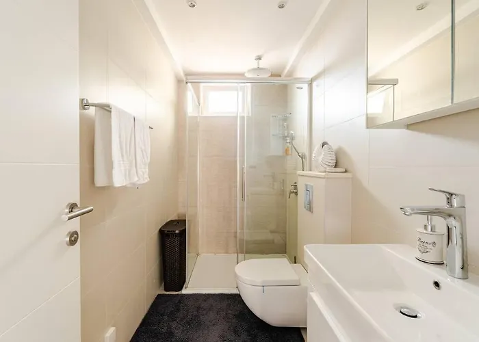 Blue Views With Heated Pool & Jacuzzi