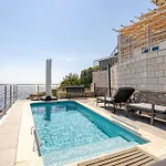 빌라 Blue Views With Heated Pool & Jacuzzi