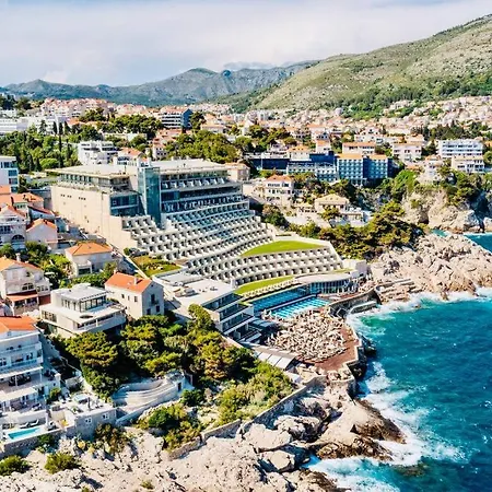 Blue Views With Heated Pool & Jacuzzi Villa